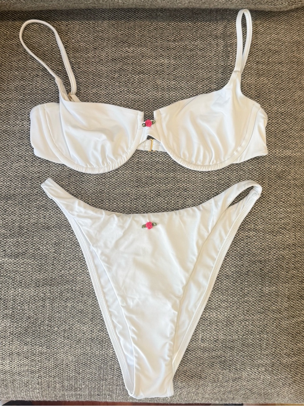 L*SPACE White Rose Belle Bikini Top + Leilani Bitsy Bottom Set S NWT